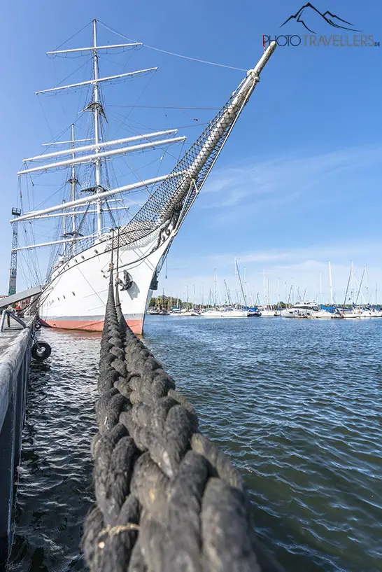 Die Gorch Fock I im Hafen von Stralsund