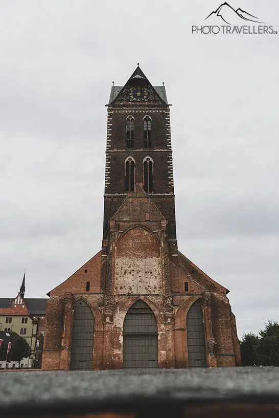 Der Turm der Marienkirche. Zum Glück wurde er nicht gesprengt