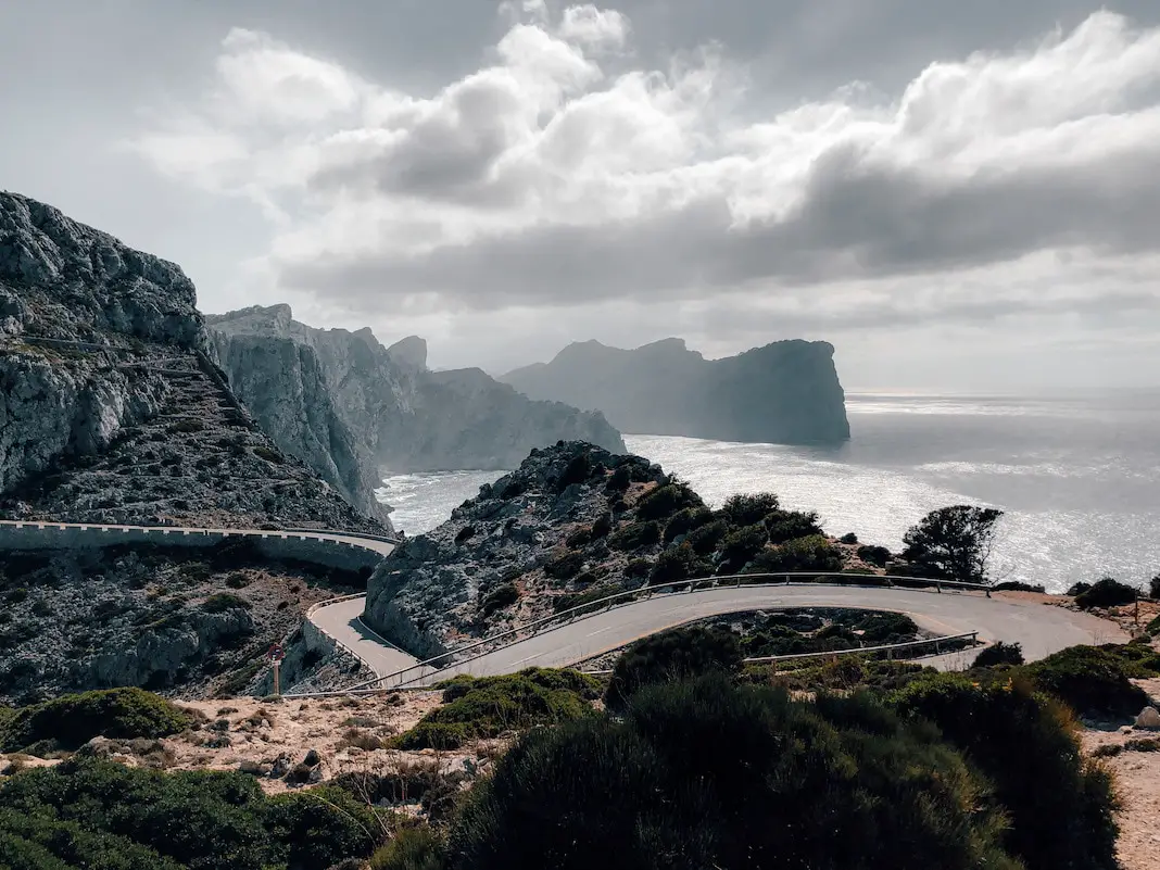 Straße zum Cap de Formentor auf Mallorca