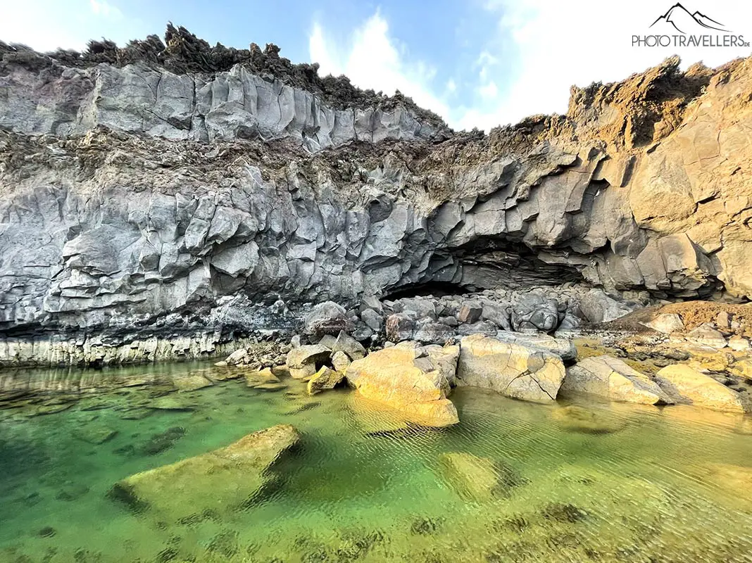 Die grüne Laguna am Playa de Echentive auf La Palma