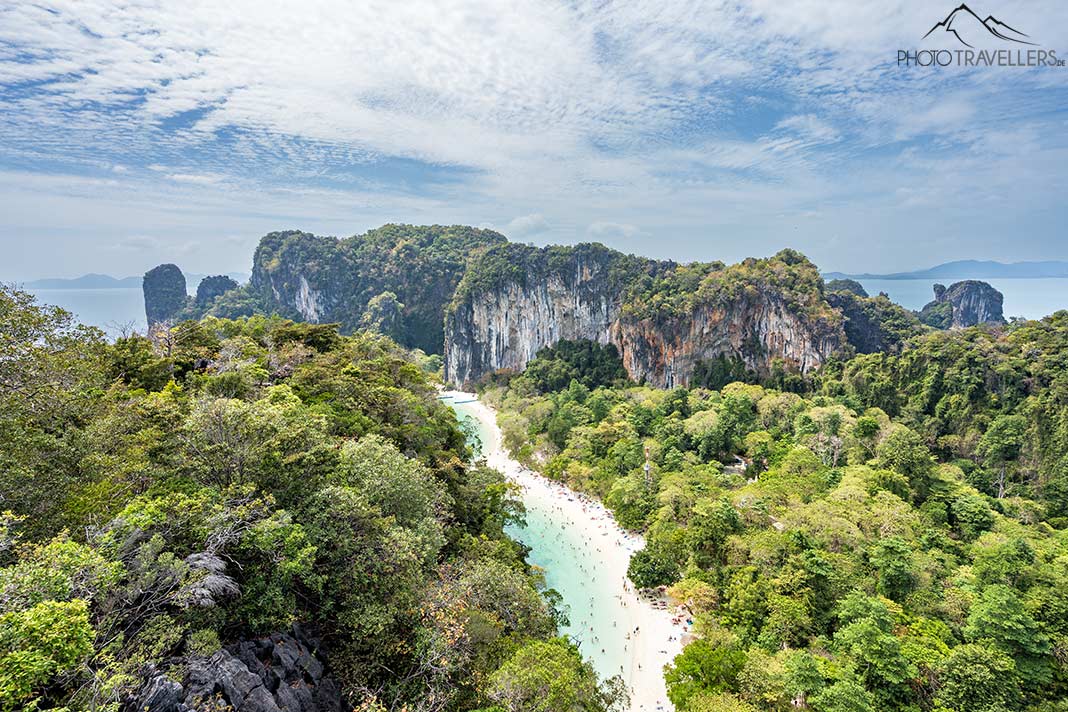 Blick vom Viewpoint Hong Island auf den Strand, Thailand