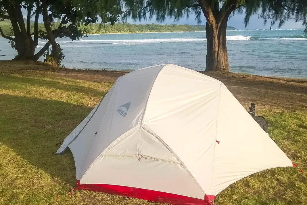 Mit dem Zelt am Strand auf Kauaii