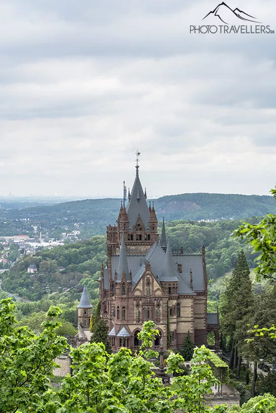 Blick auf Schloss Drachenburg