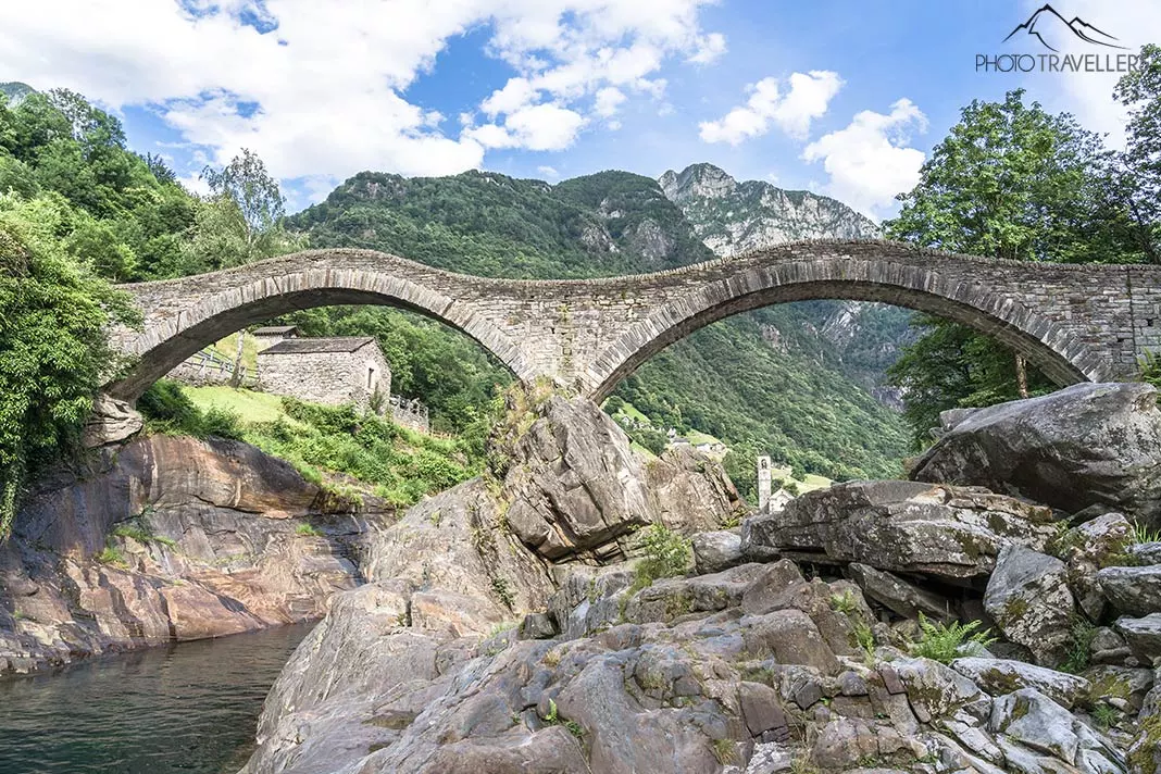 Das berühmteste Motiv im Valle Verzasca: die Ponte dei Salti
