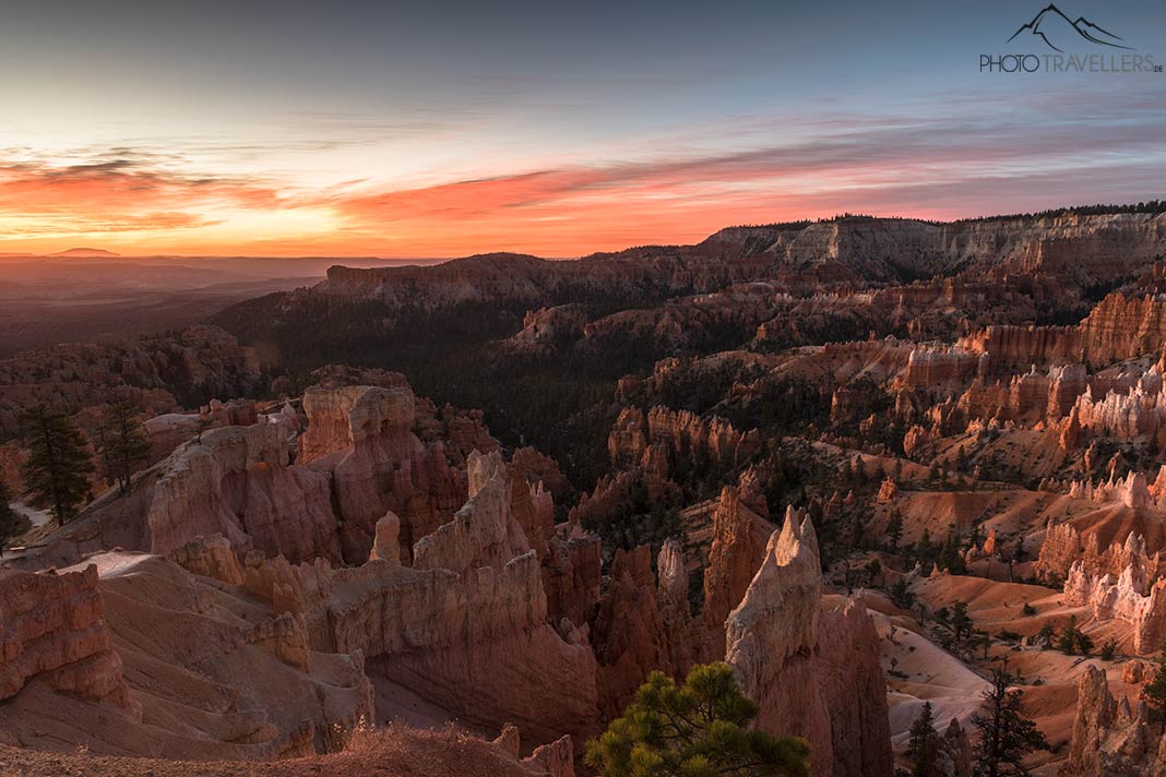 Sonnenaufgang über dem Bryce Canyon in Utah