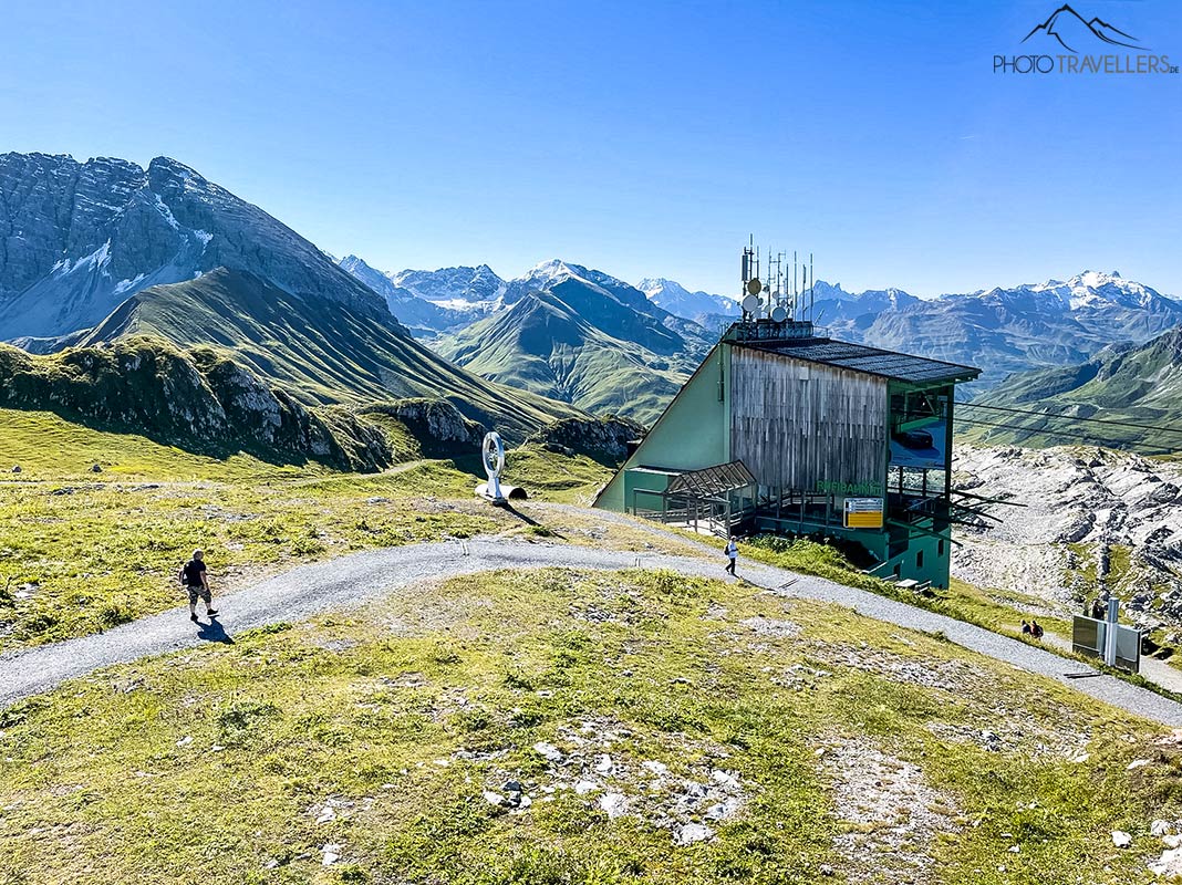 Blick von der Aussichtsplattform auf dem Rüfikopf