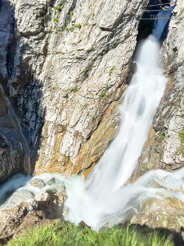 Blick auf den Simmswasserfall