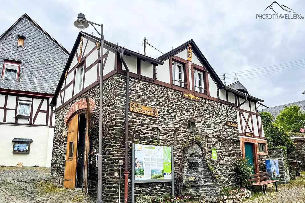 Blick auf ein Fachwerkhaus in Enkirch