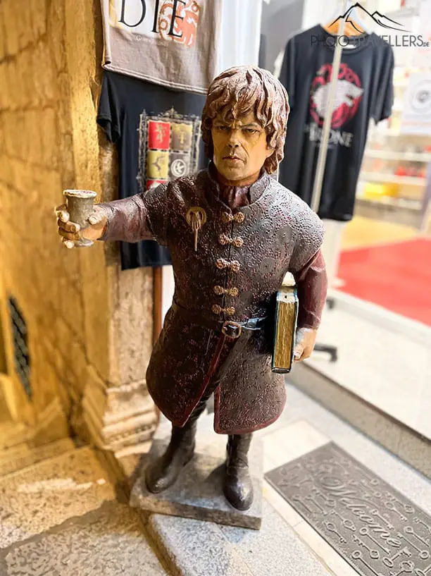 Tyrion Lannister from Game of Thrones in front of a store