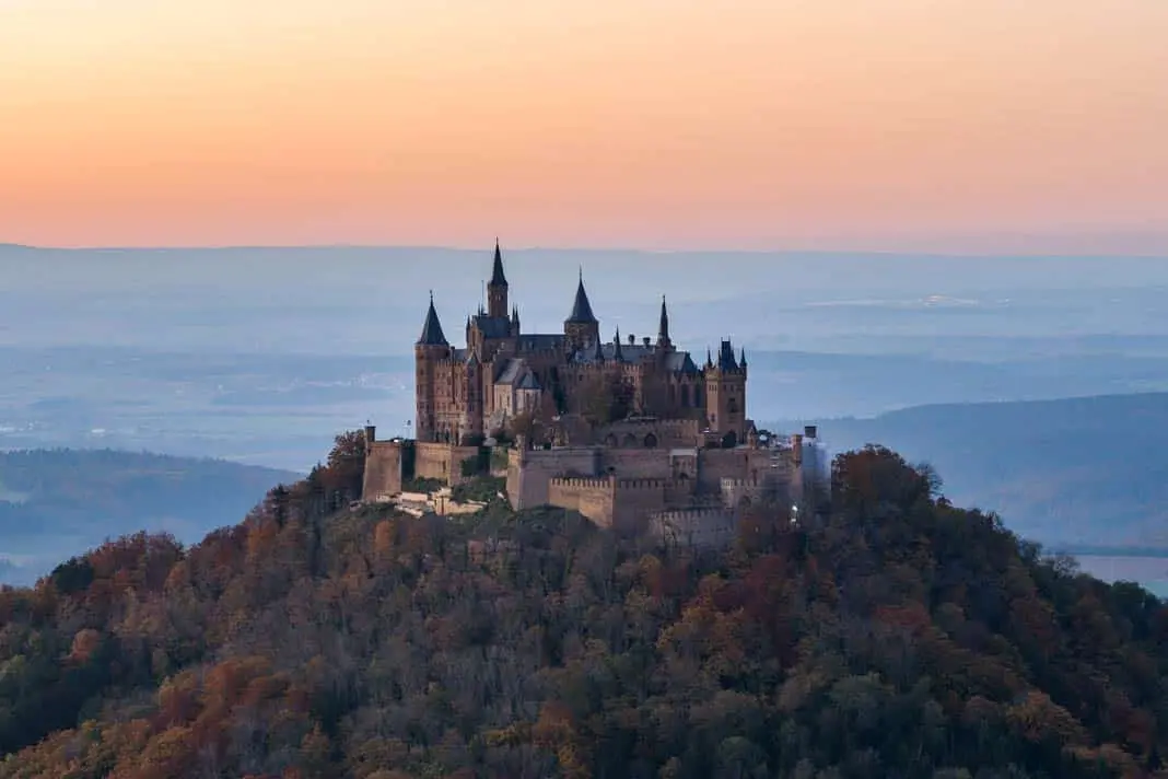 Burgen und Schlösser in Europa