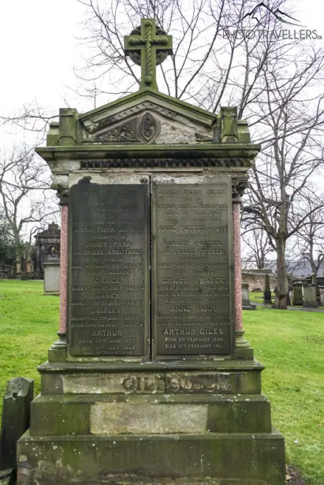 the famous gravestone at the Greyfriars Kirkyard