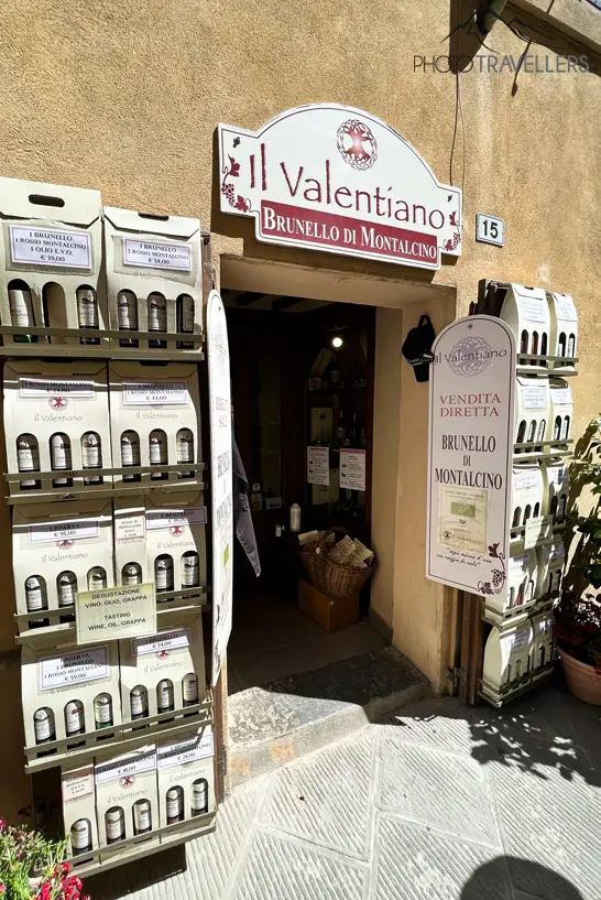 Ein Weingeschäft in Montalcino