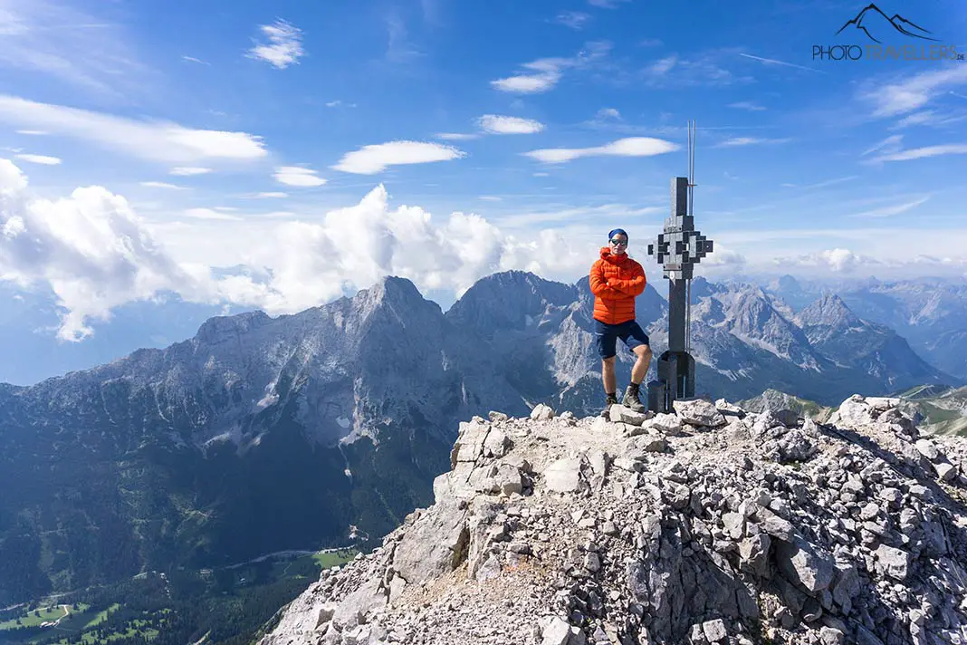 Reiseblogger Florian Westermann auf dem Gipfel des Hochwanner