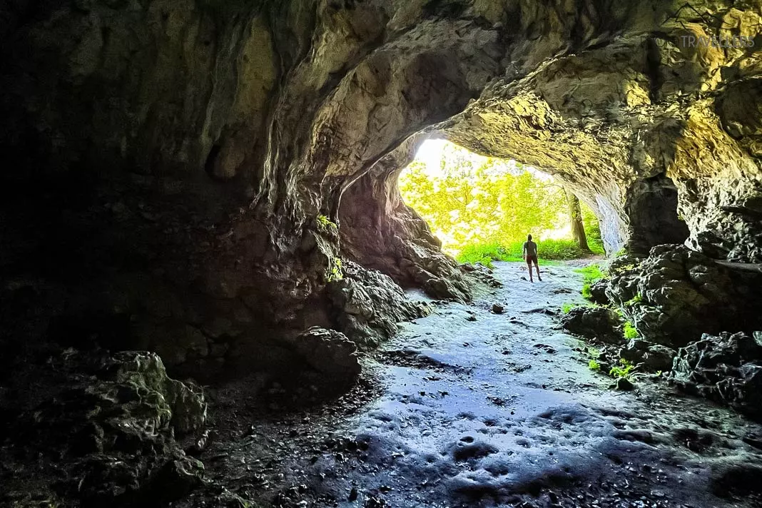 Die uralten Höhlen im Lonetal 
