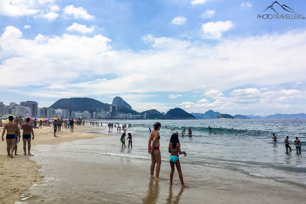 Blick auf die Copacabana - der bekannteste Strand Rio de Janeiros