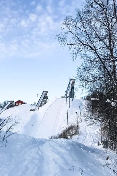 Die Skischanze von Tromsø im Winter