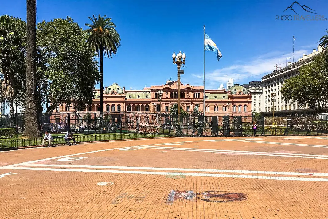 Der mächtige Platz in Buenos Aires: Plaza de Mayo