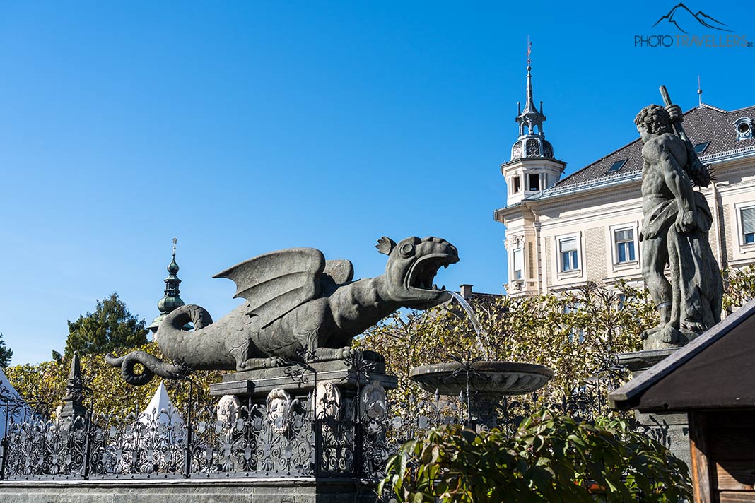 Der Lindwurmbrunnen in Klagenfurt