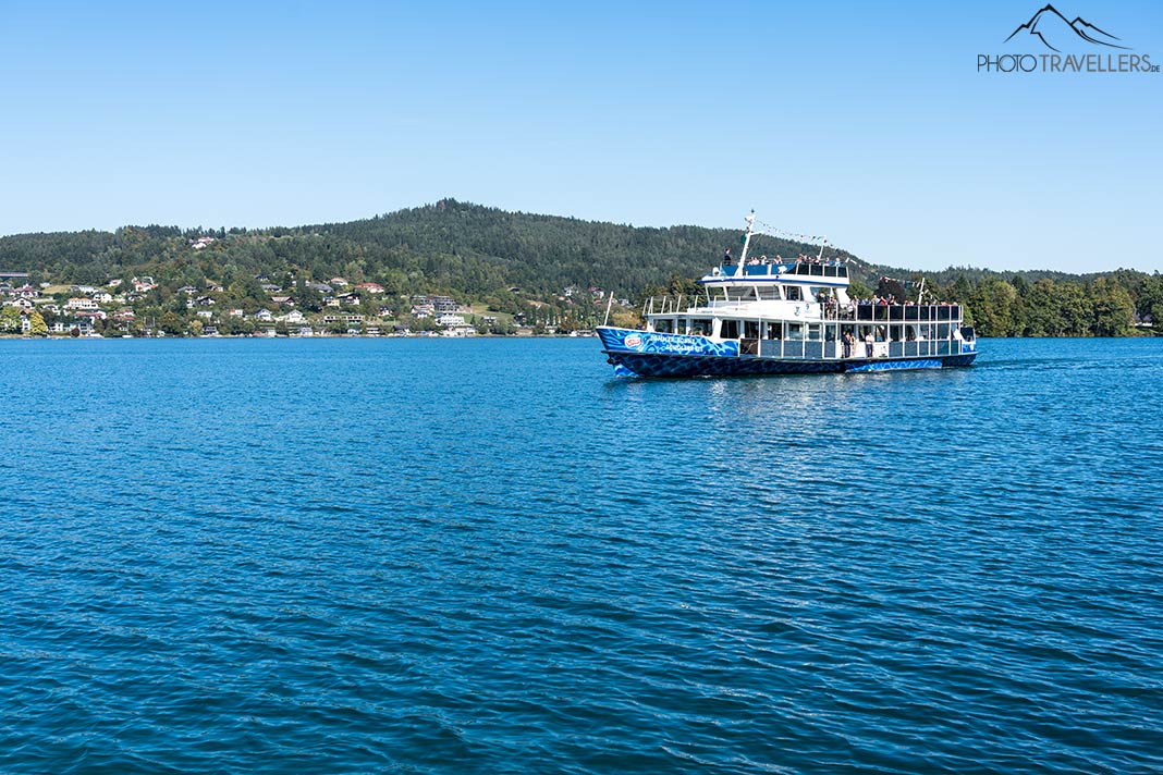 Ein ausflugsdamper auf dem Wörthersee