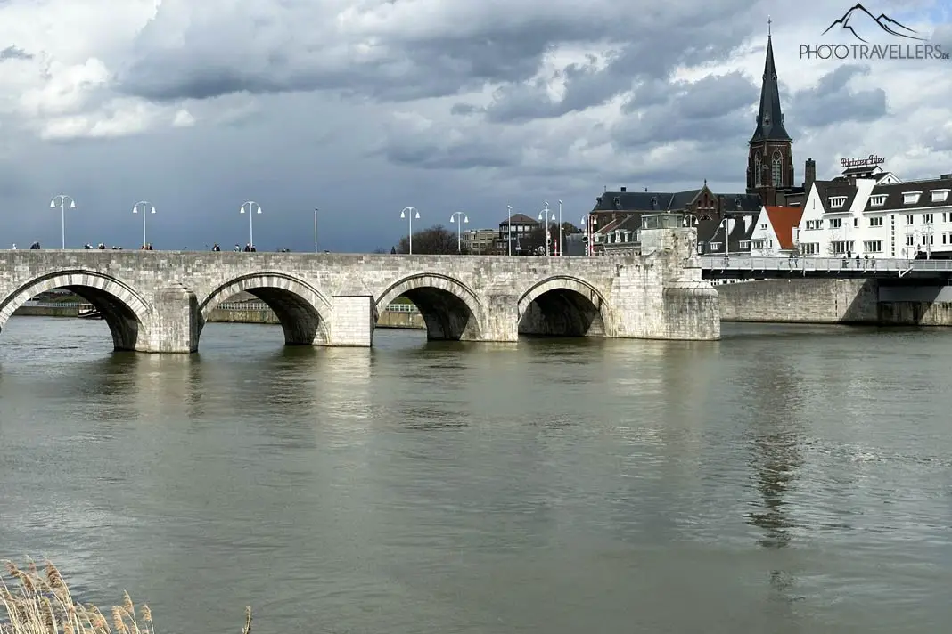 Die St. Servatius-Brücke in Maastricht