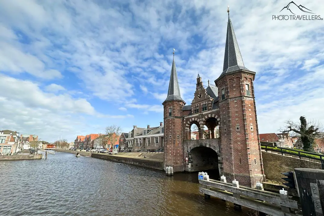 Das Wassertor in der niederländischen Stadt Sneek