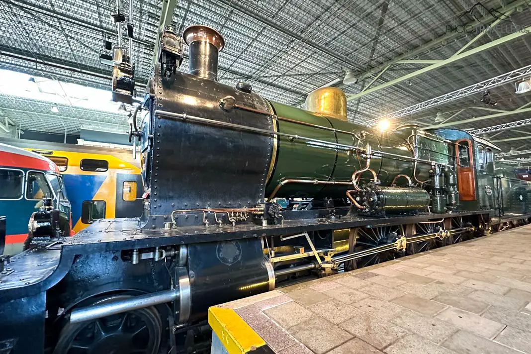 Eine Dampflok im Eisenbahnmuseum in Utrecht