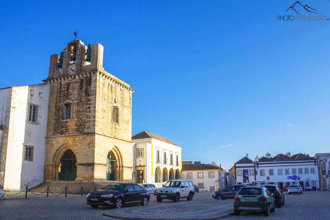 Blick auf die Kathedrale von Faro