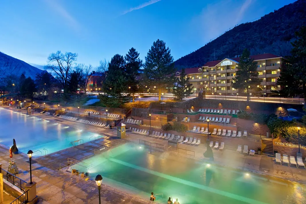 Das Thermalbad Glenwood Hot Springs Pool in Colorado
