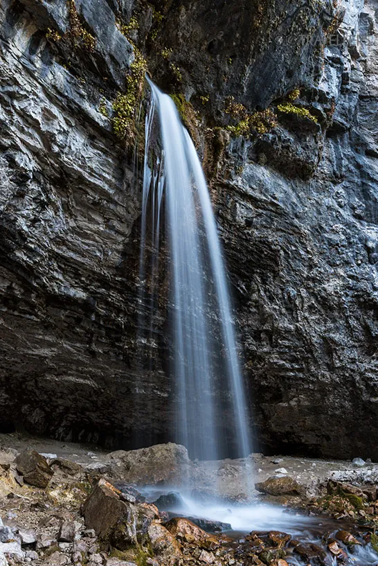 Der Spouting Rock in Colorado ist ein Fels, aus dem ein Wasserfall austritt
