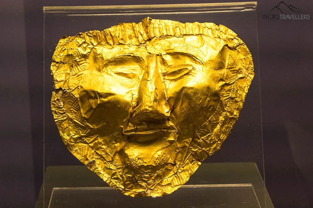 Eine Goldmaske im Archäologischen Museum in Sofia