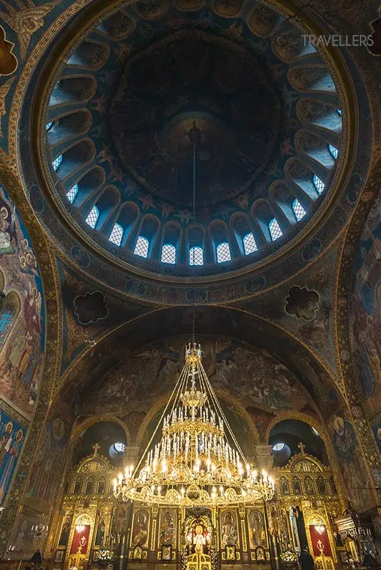 Im Inneren der Kathedrale Sweta Nedelja in Sofia