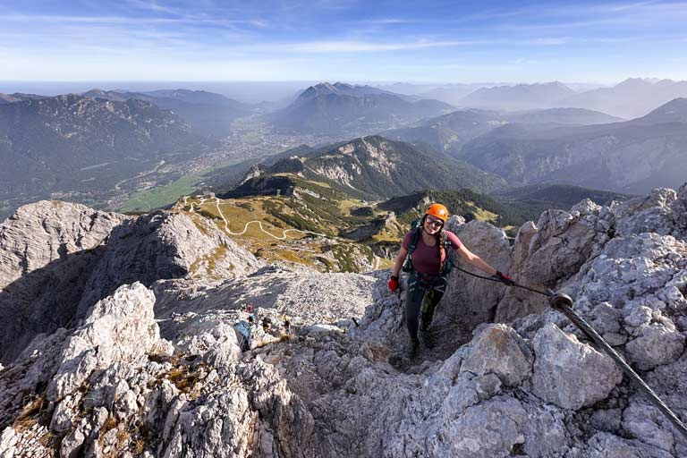 Reisebloggerin Biggi Bauer auf der Alpspitz Ferata