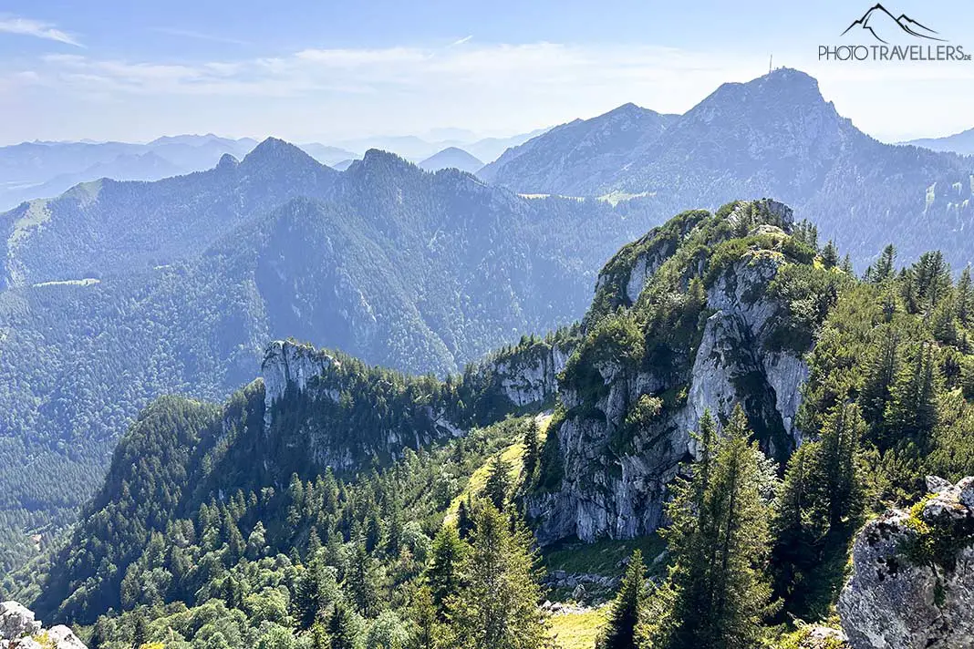 Der Blick vom Breitenstein-Gipfel auf den Wendelstein