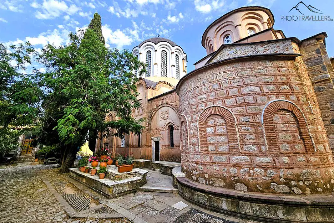 Die kuppelförmigen Bauten des Klosters Nea Moni auf Chios