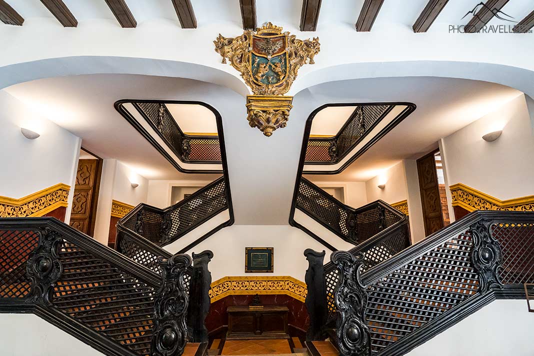 Die Treppe im Hotel & Spa Palacio Matutano-Daudén im Ort La Iglesuela del Cid