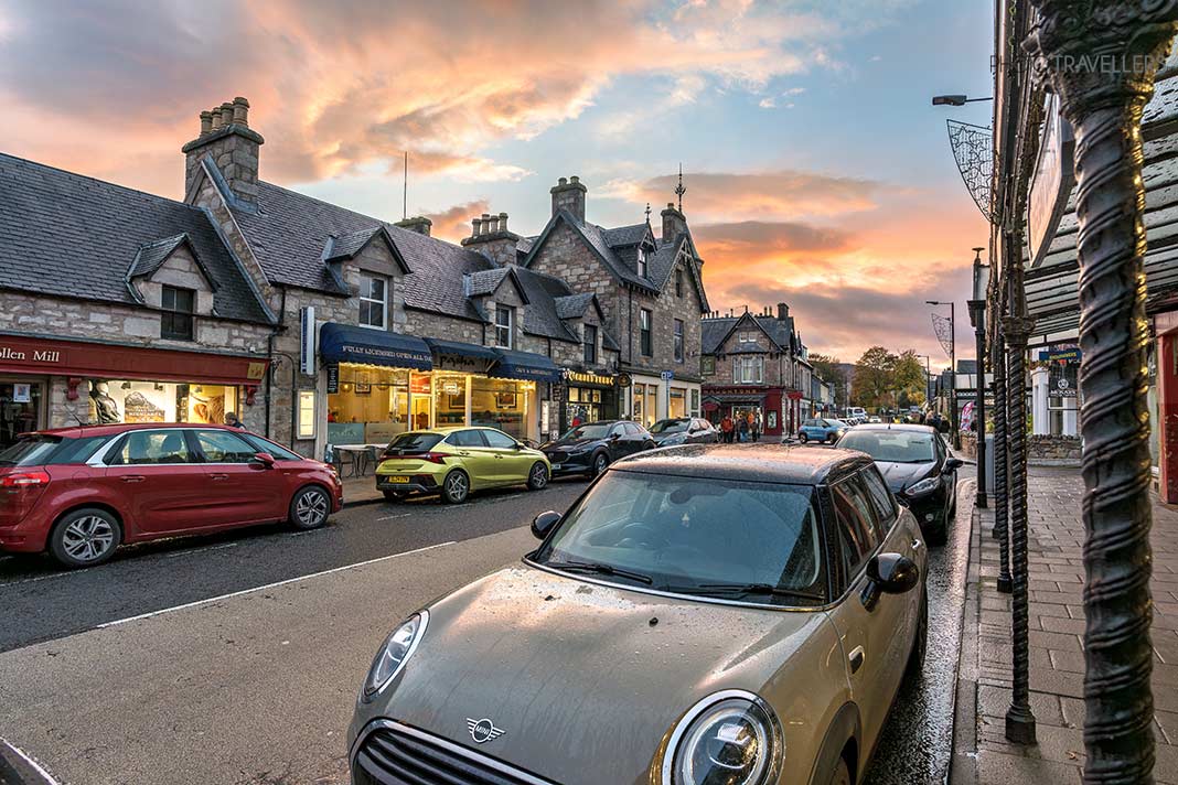 Die Altstadt von Pitlochry im schönsten Abendlicht