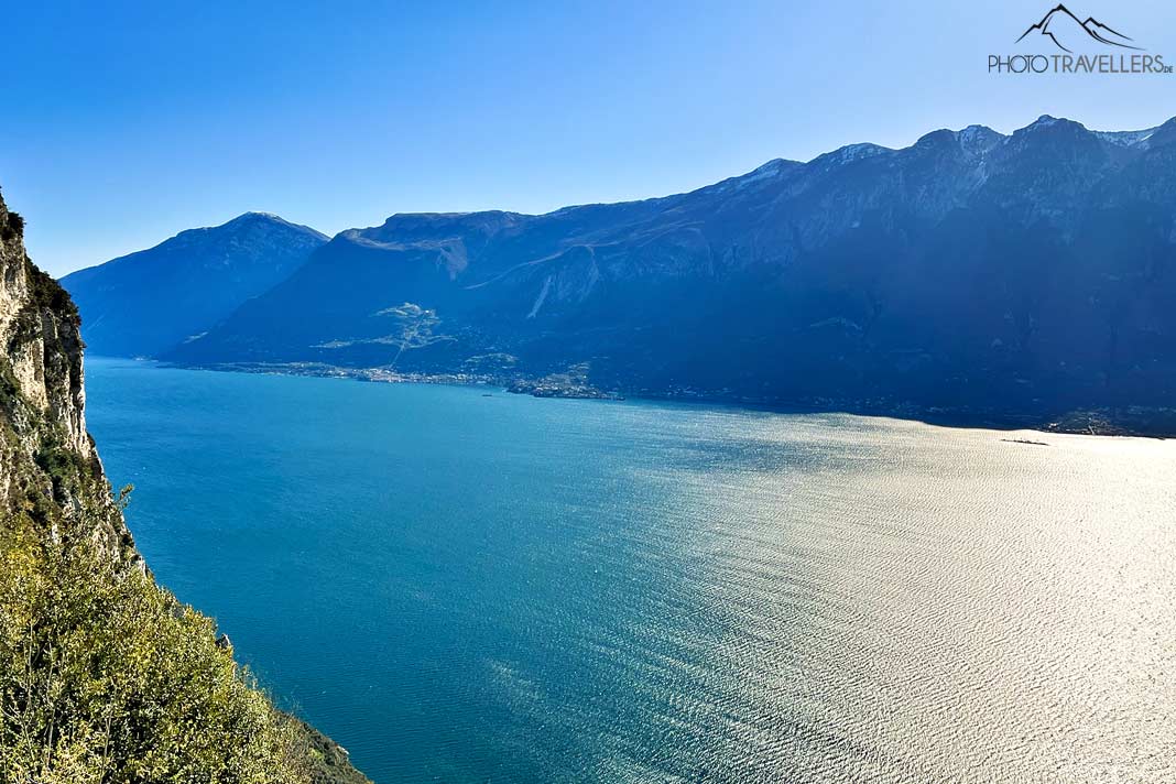 Blick von der Terrazza Panoramica Fil über den Gardasee