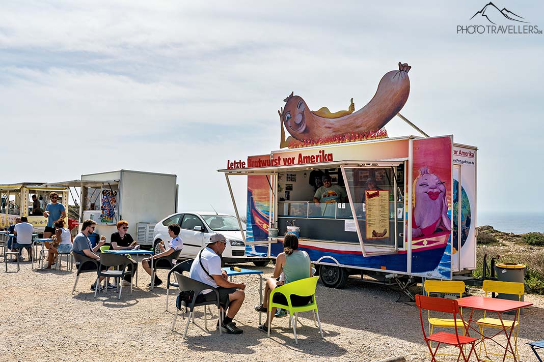 Der Stand "Letzte Bratwurst vor Amerika" am Cabo de São Vicente