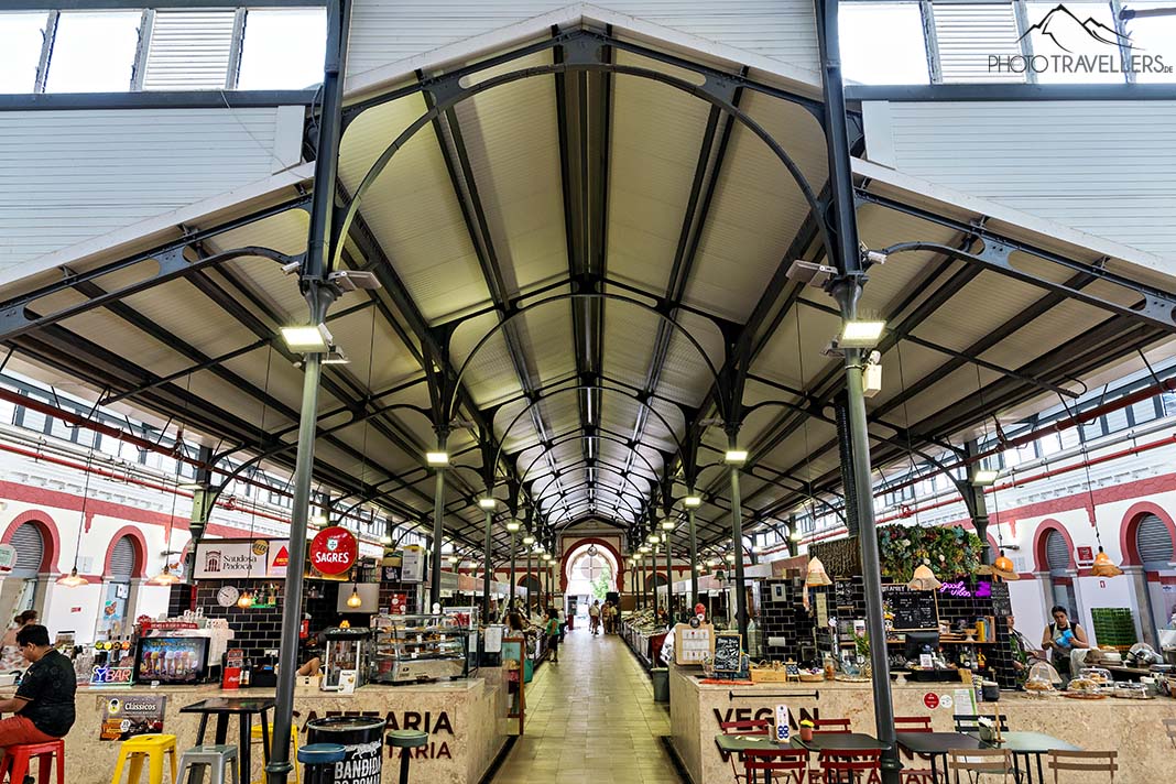 Die Markthalle Loulé gehört zu den bekanntesten Sehenswürdigkeiten der Algarve