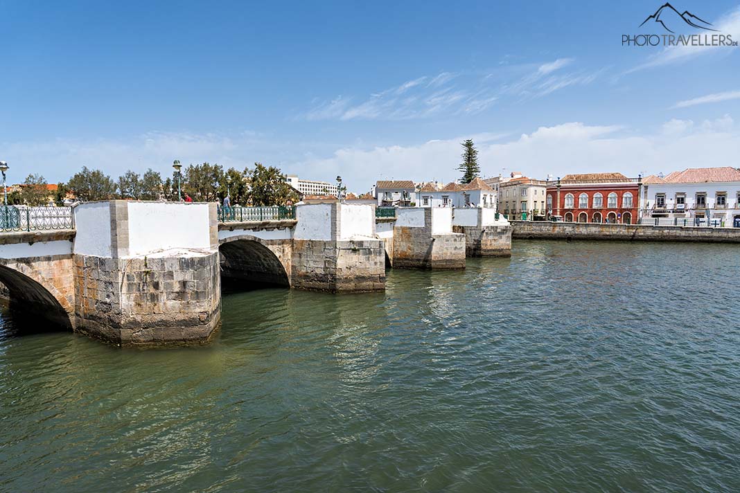 Die Brücke Ponte Romana in Tavira