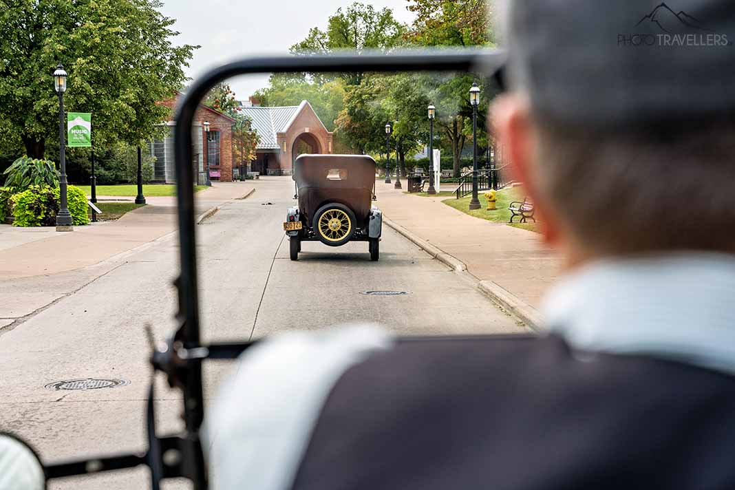 Fahrt mit einem Model T im Greenfield Village