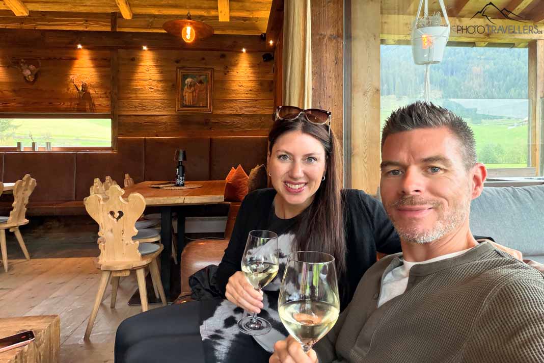 Reiseblogger Biggi Bauer und Florian Westermann in der Moosalm im Gsieser Tal